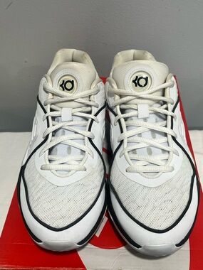 Nike White and Black KD Performance Basketball Shoes